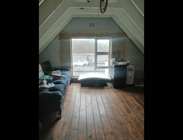 4 BEDROOM HOUSE FOR SALE IN MEER EN SEE